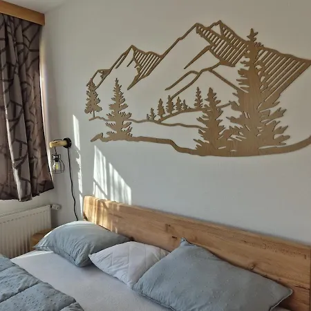 Ad Alta 2 شقة Matschiedl